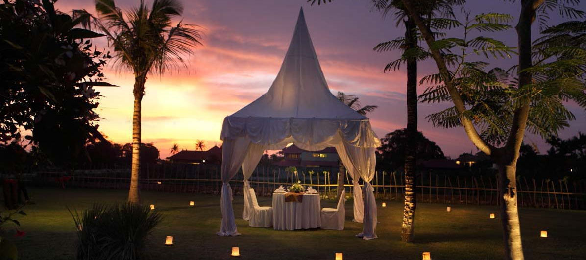 The One Boutique - Romantic Dinner